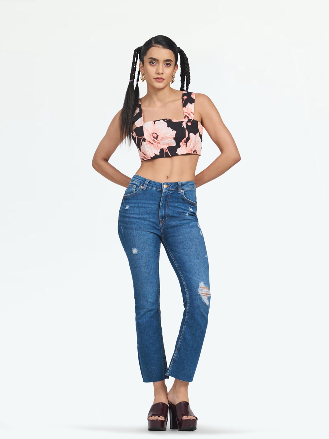 

LOVEGEN Women Flared High-Rise Light Fade Acid Wash Stretchable Ripped Jeans, Blue