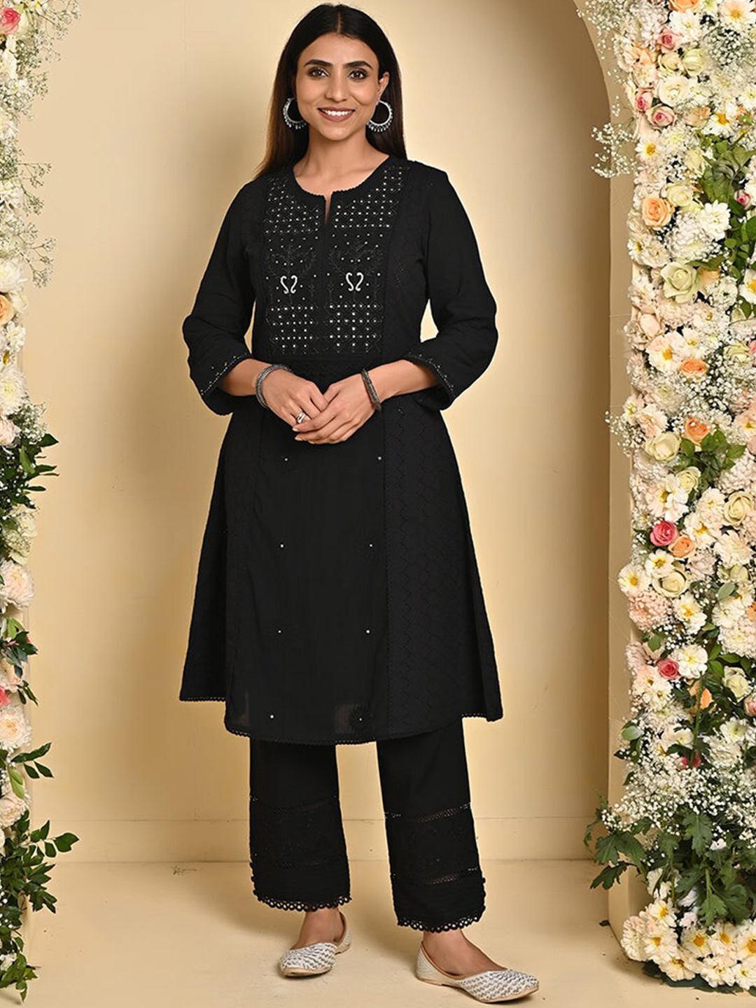 

Lakshita Geometric Embroidered Mirror work Georgette Kurta, Black