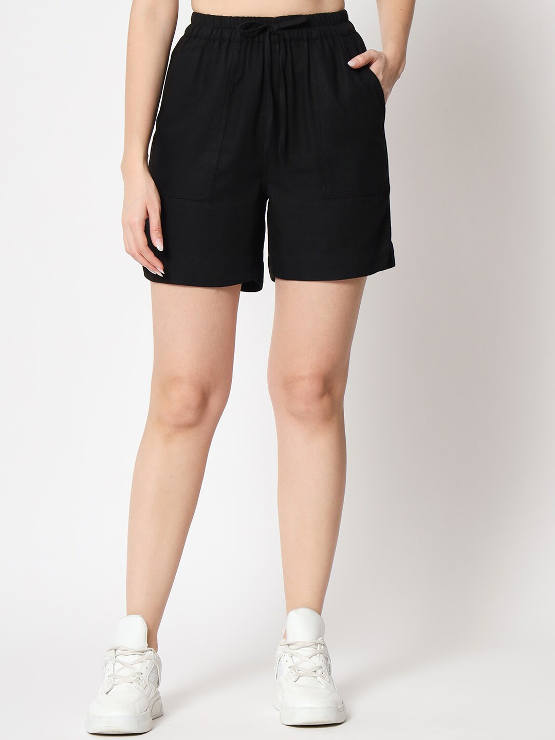 

CHARMGAL Women High-Rise Outdoor Sports Shorts, Black