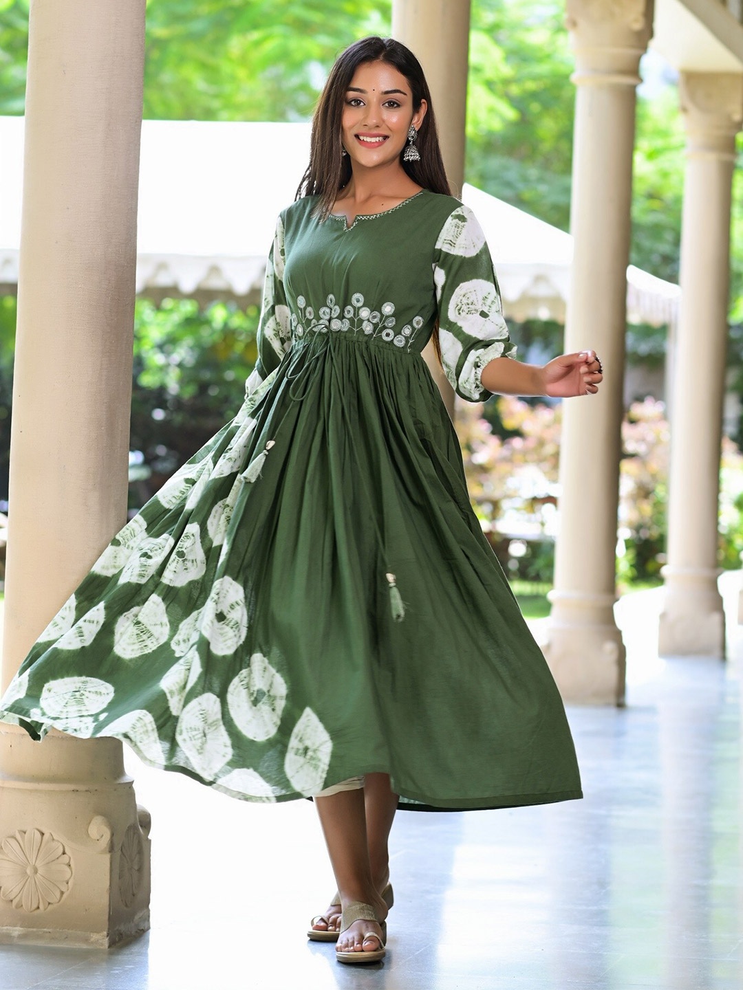 

Hatheli Floral Print Pinafore Midi Dress, Green