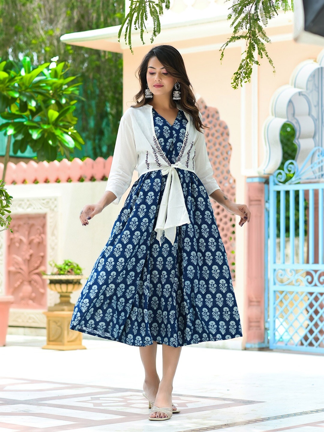 

Hatheli Floral Print A-Line Midi Dress, Blue