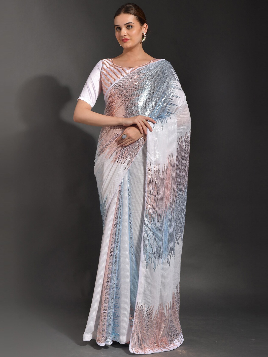 

AVANSHEE Embellished Sequinned Poly Georgette Saree, White