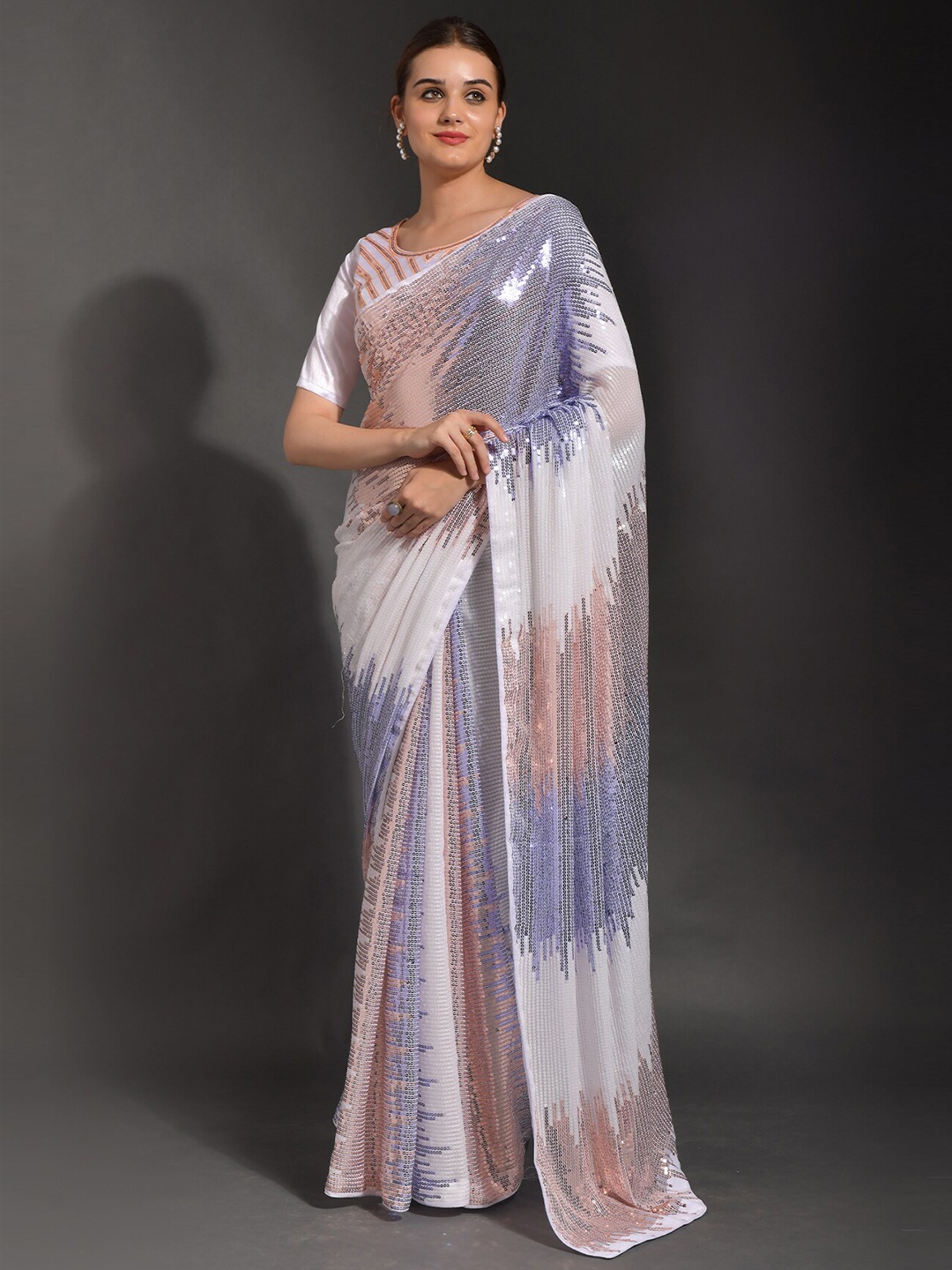 

AVANSHEE Embellished Sequinned Poly Georgette Saree, White