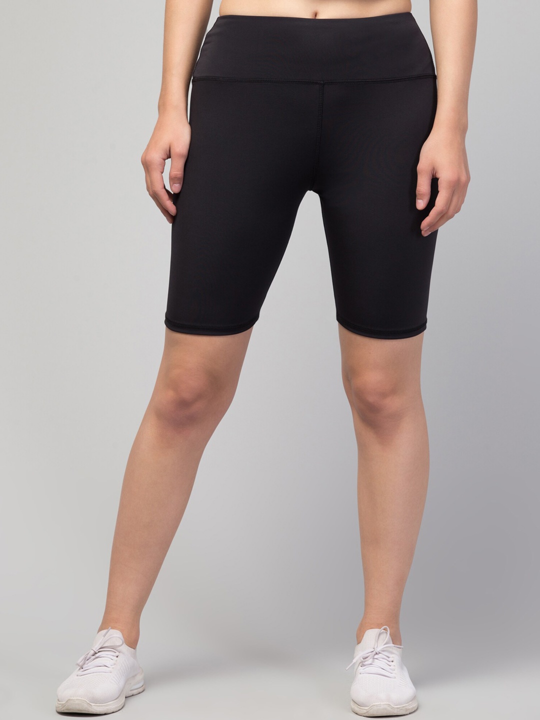 Apraa & Parma Women Skinny Fit Cycling Sports Shorts, Black