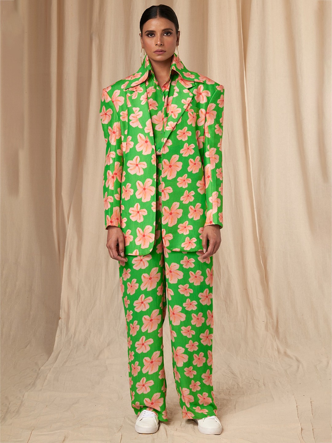 

Masaba Jessica Flower Passion Blazer Set, Green
