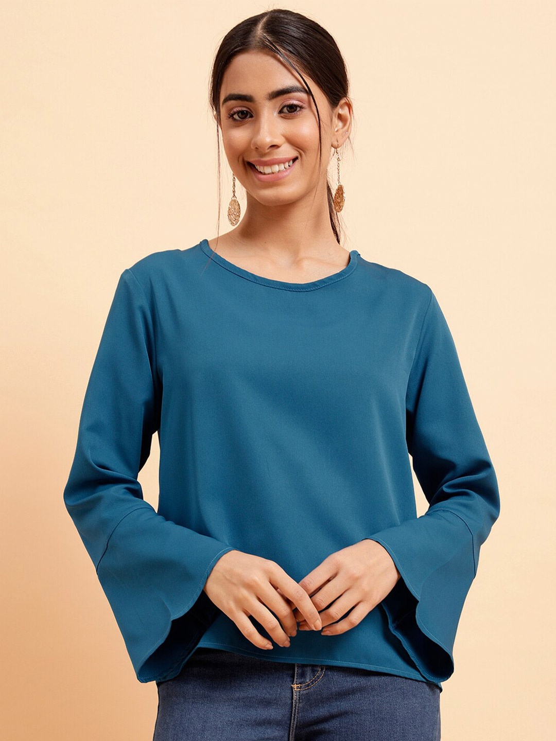 

MINT STREET Round Neck Bell Sleeves Top, Teal