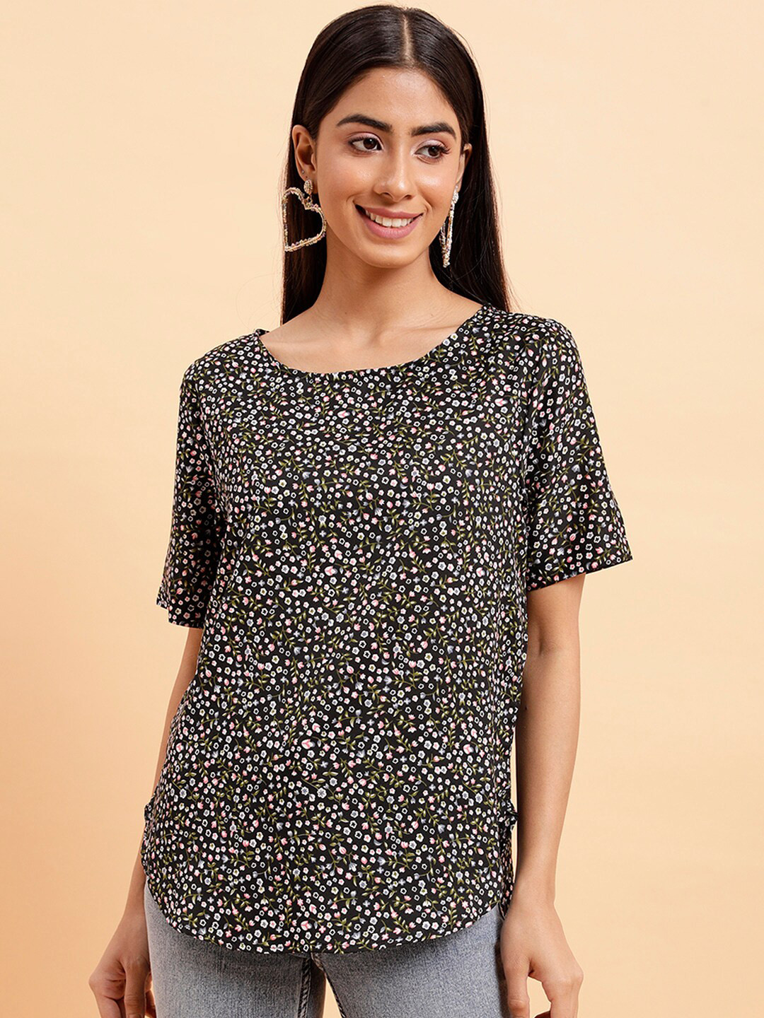 

MINT STREET Floral Printed Round Neck Top, Black