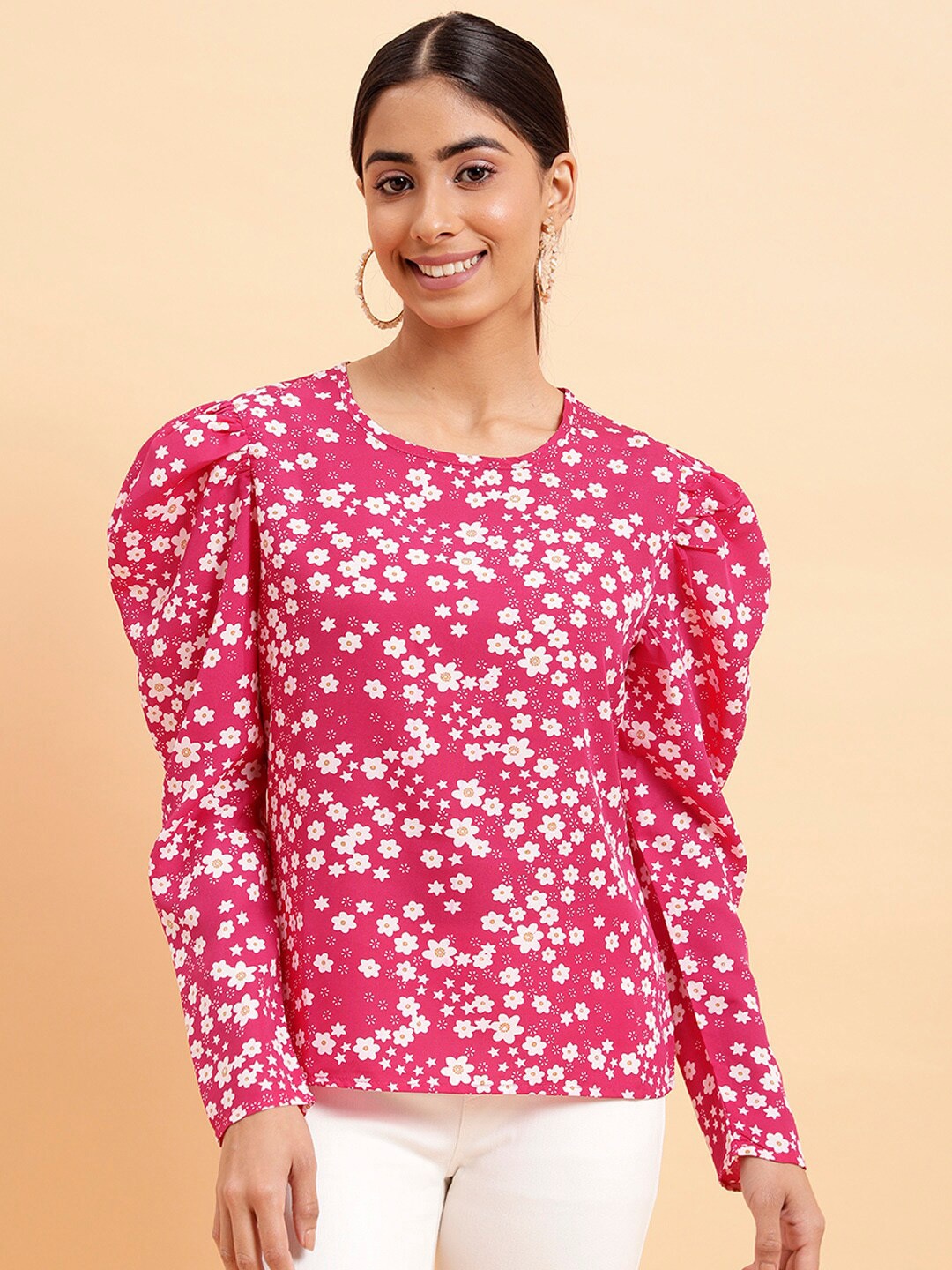 

MINT STREET Floral Printed Puff Sleeves Crepe Top, Pink