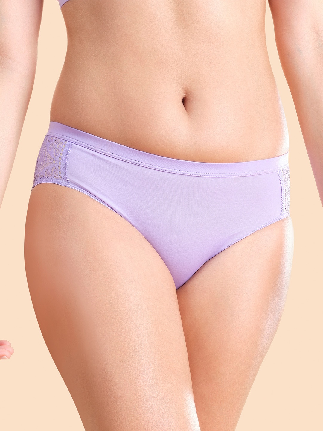 

Enamor Women Mid-Rise Lace Detail Flat Elasticated Hipster Briefs P118, Purple