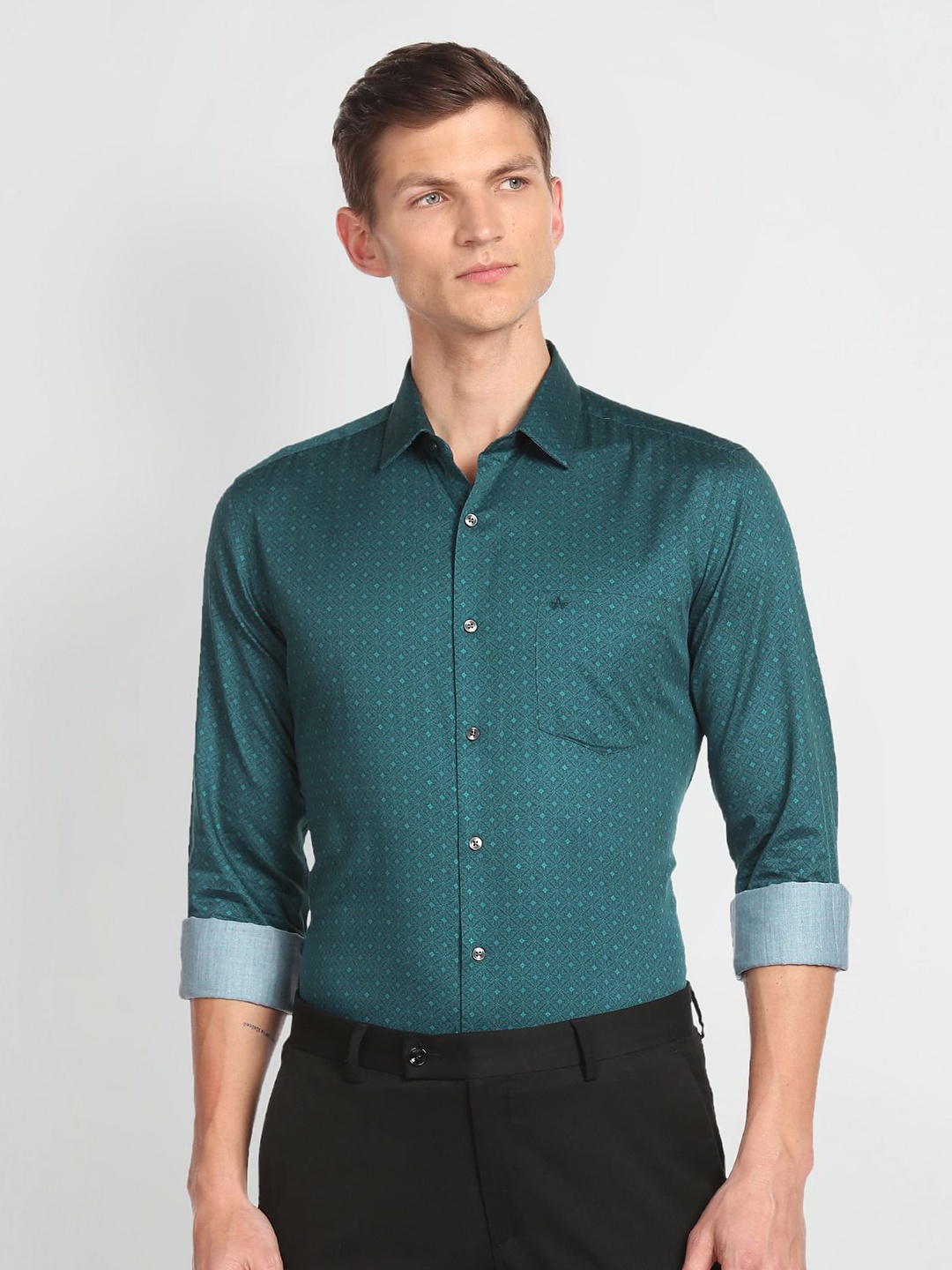 

Arrow Ethnic Motifs Printed Pure Cotton Formal Shirt, Green