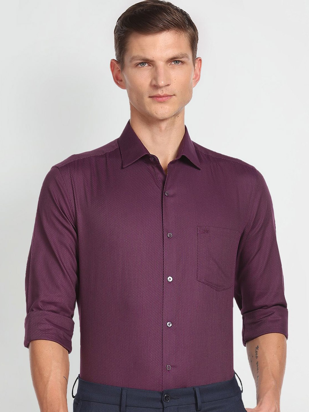 

Arrow Self Design Slim Fit Pure Cotton Formal Shirt, Burgundy