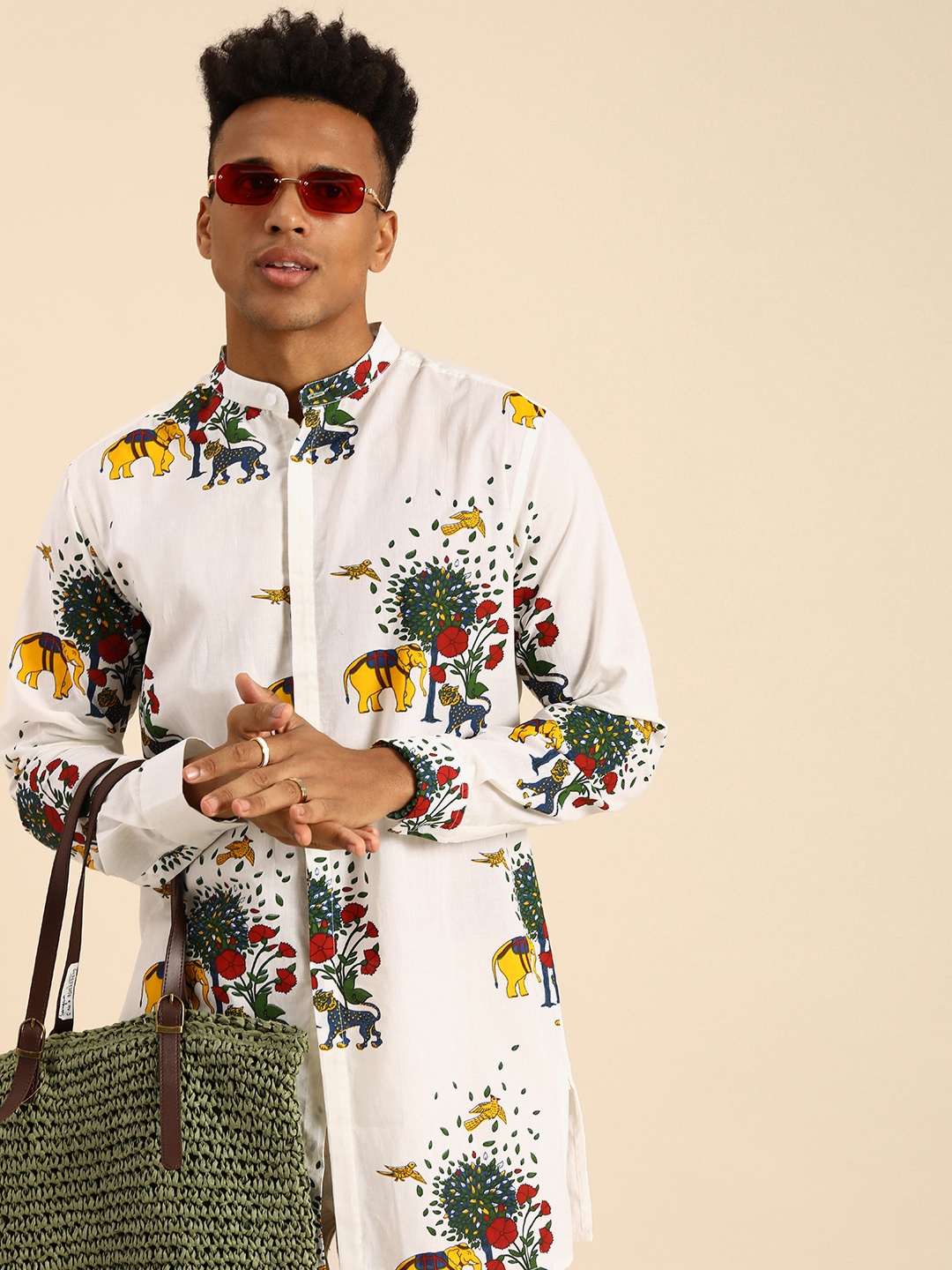 

Sangria Men Quirky Printed Kurta, White