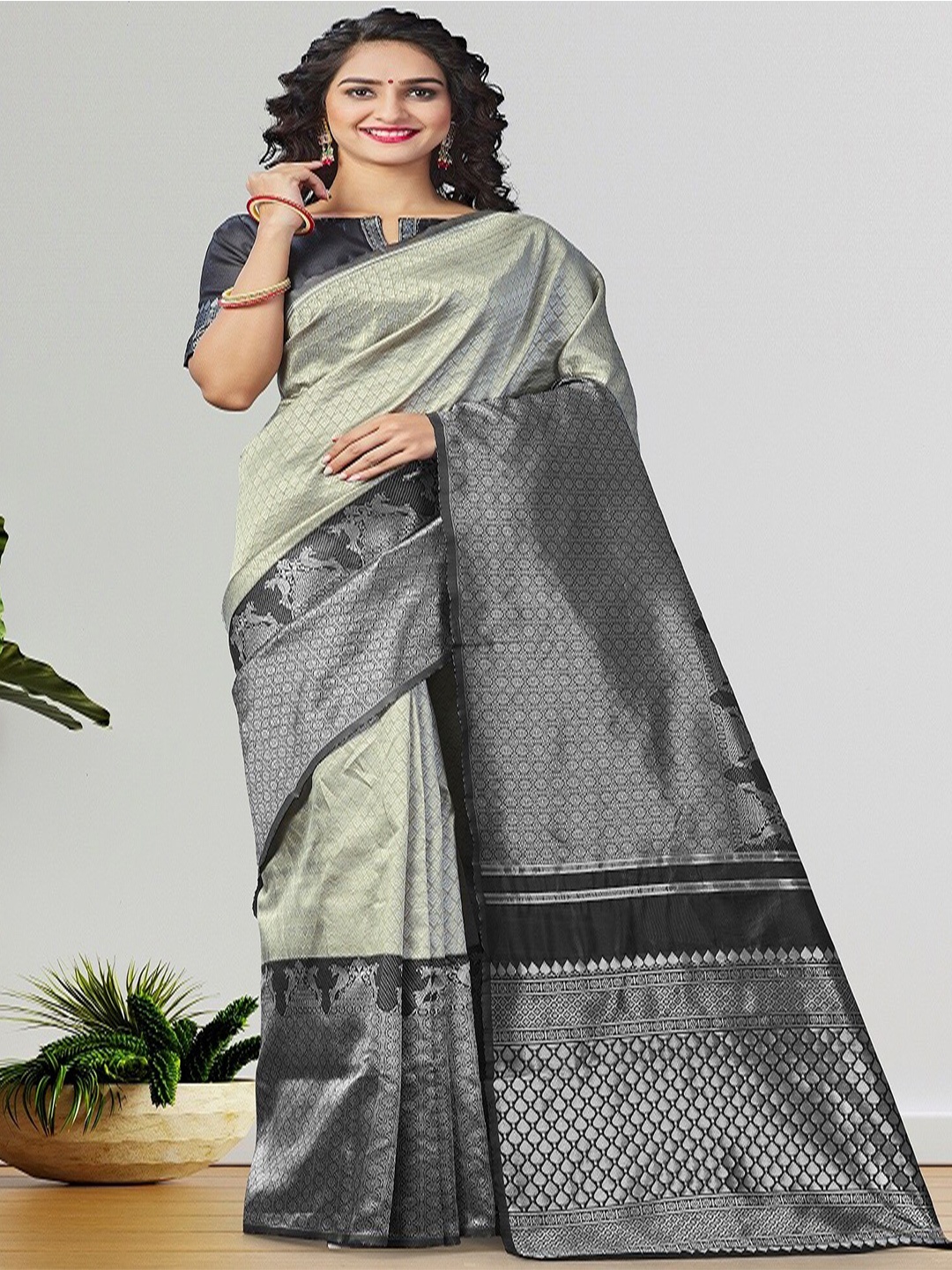 

Fashion Booms Ethnic Woven Design Zari Pure Silk Banarasi Saree, Black