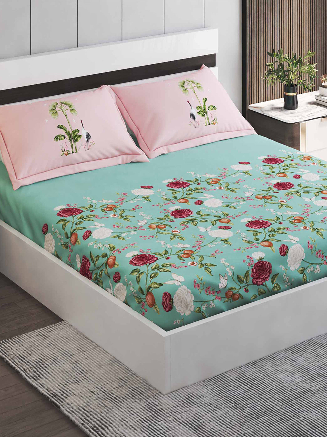 

Home Centre Medley Hoovu Sea Green Floral 180 TC Fitted King Bedsheet with 2 Pillow Covers, Pink