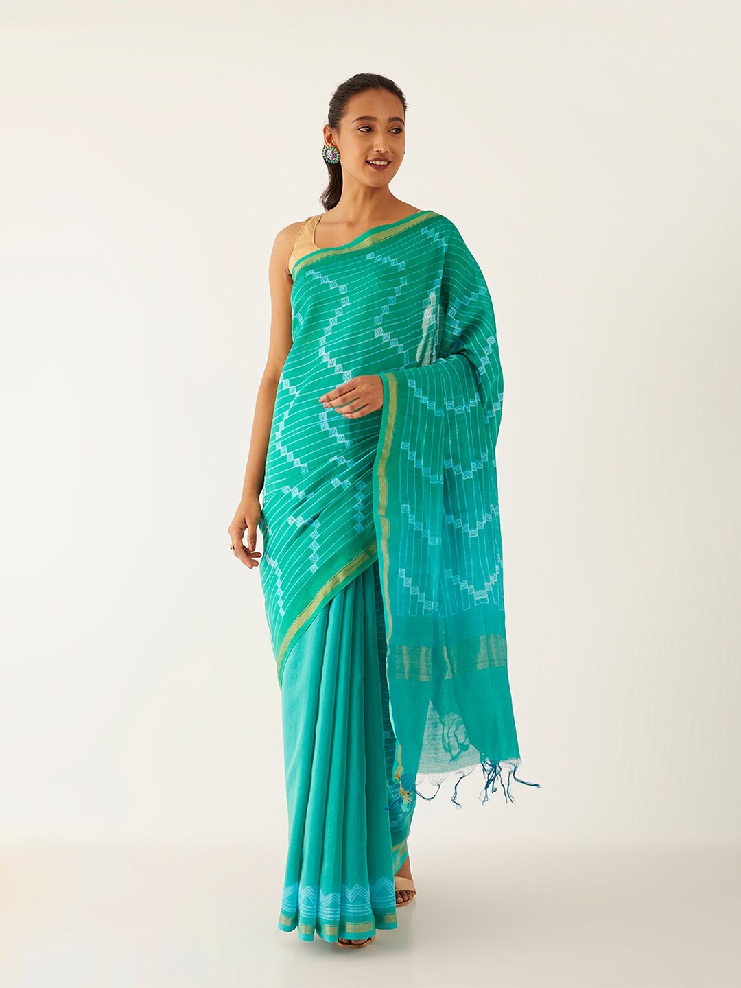 

Taneira Zari Geometric Printed Silk Cotton Saree, Green