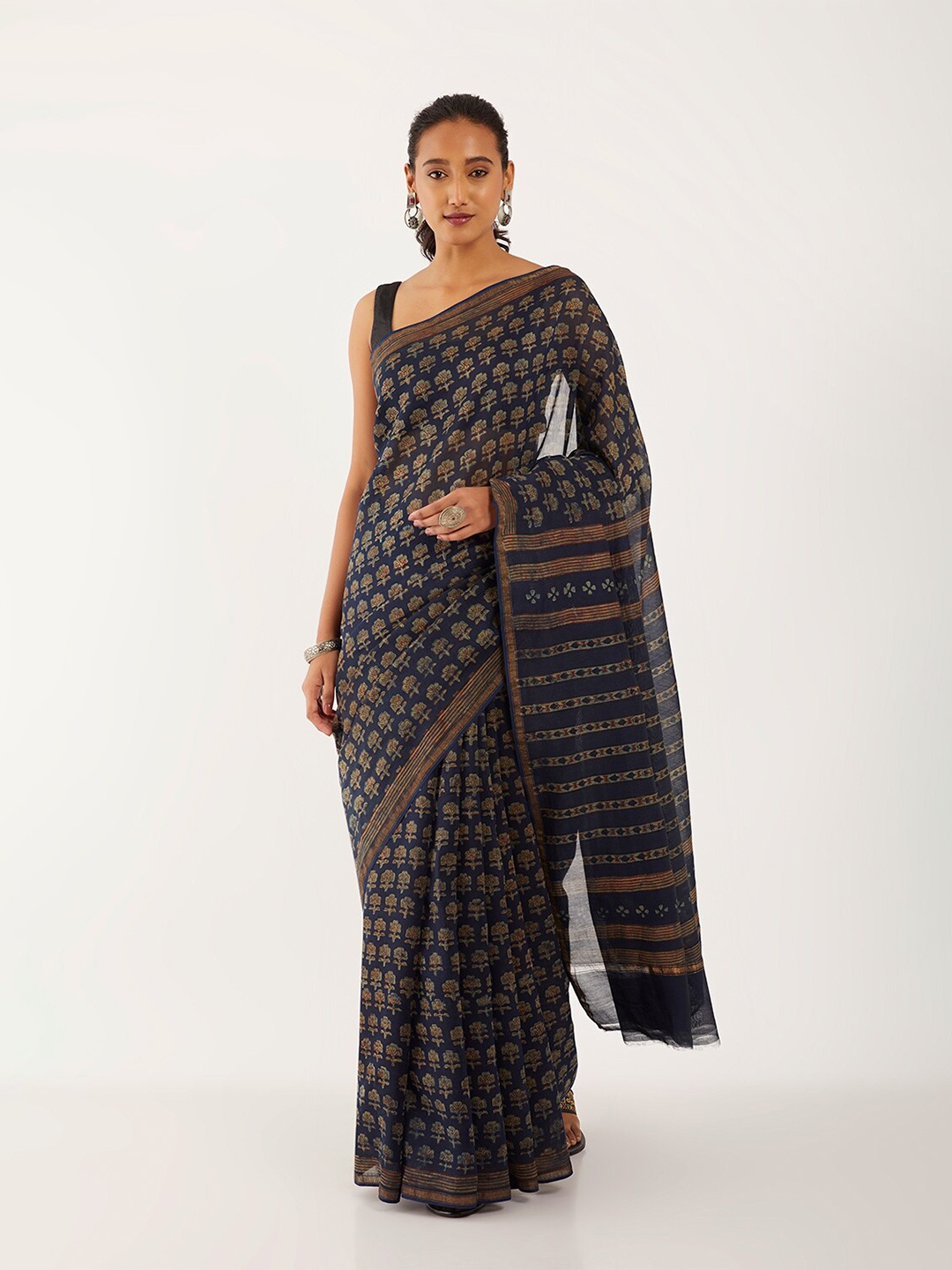 

Taneira Ethnic Motifs Silk Cotton Bagru Saree, Blue