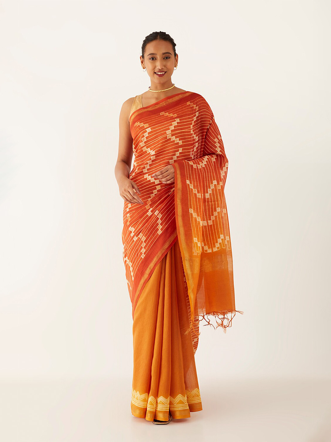 

Taneira Striped Zari Silk Cotton Saree, Orange