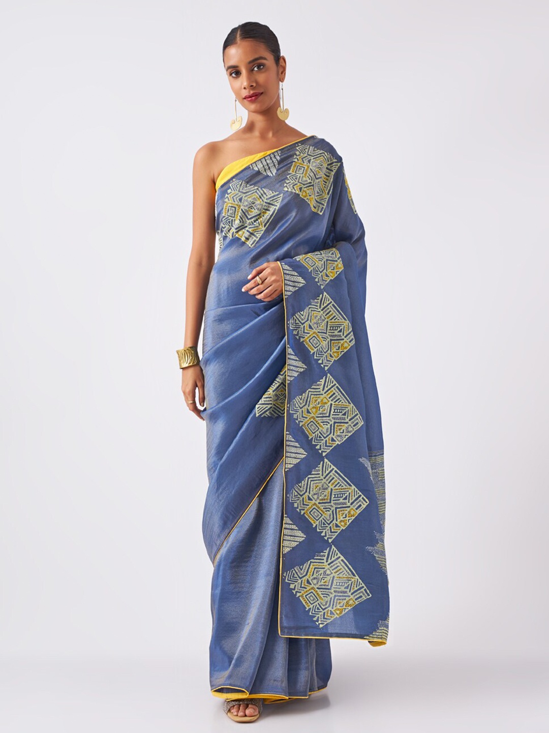 

Taneira Embroidered Organza Saree, Blue
