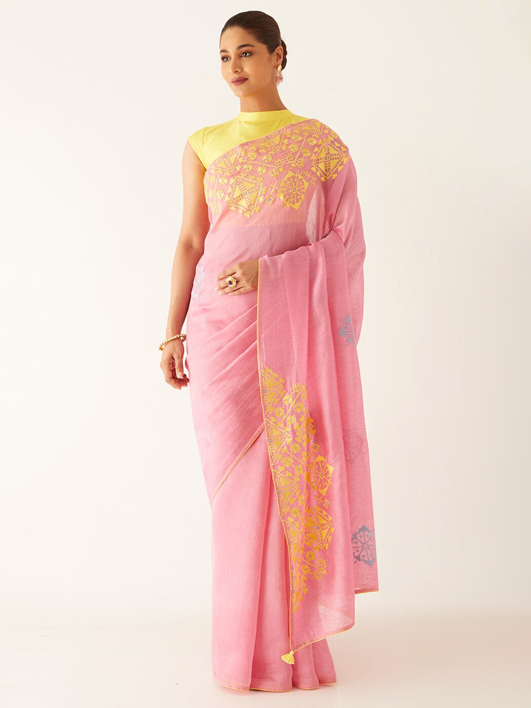 

Taneira Ethnic Motifs Pure Silk Saree, Pink