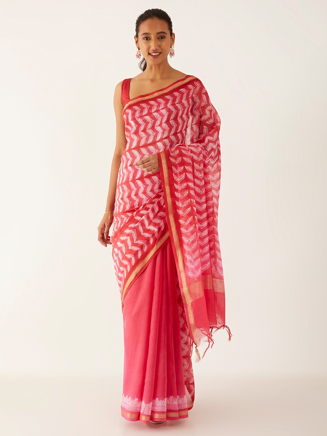 

Taneira Floral Zari Silk Cotton Saree, Pink