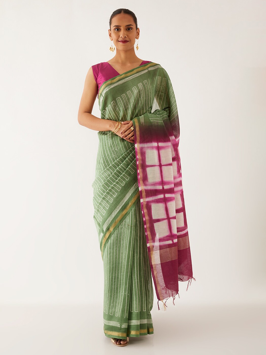 

Taneira Striped Zari Silk Cotton Saree, Green