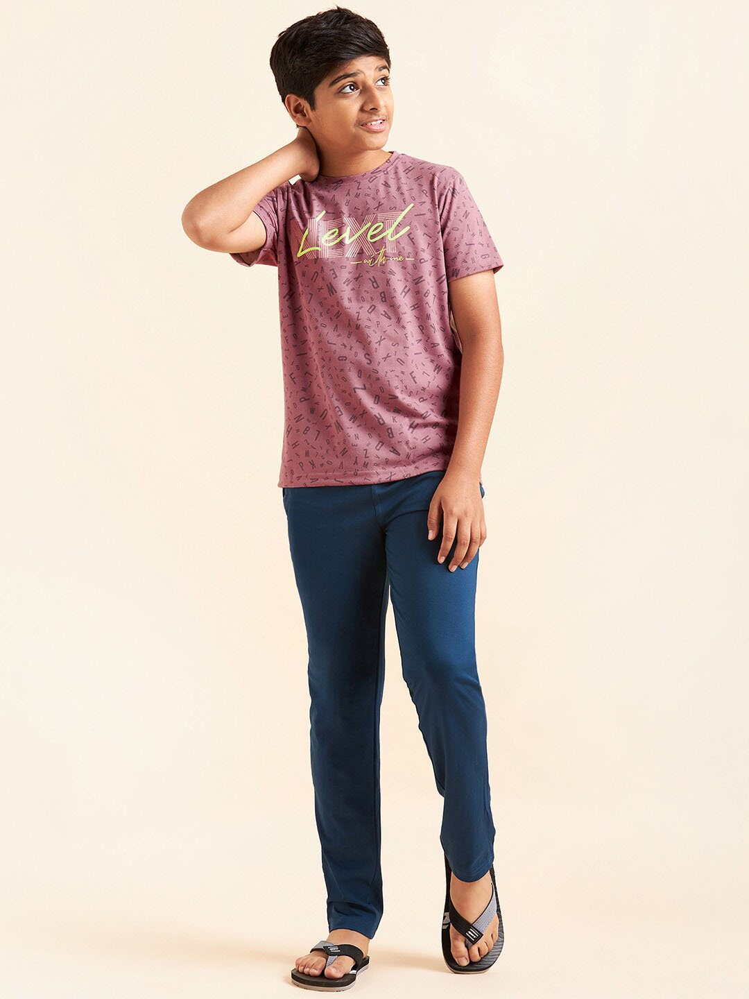 

Sweet Dreams Boys Pink & Navy Blue Printed Night suit