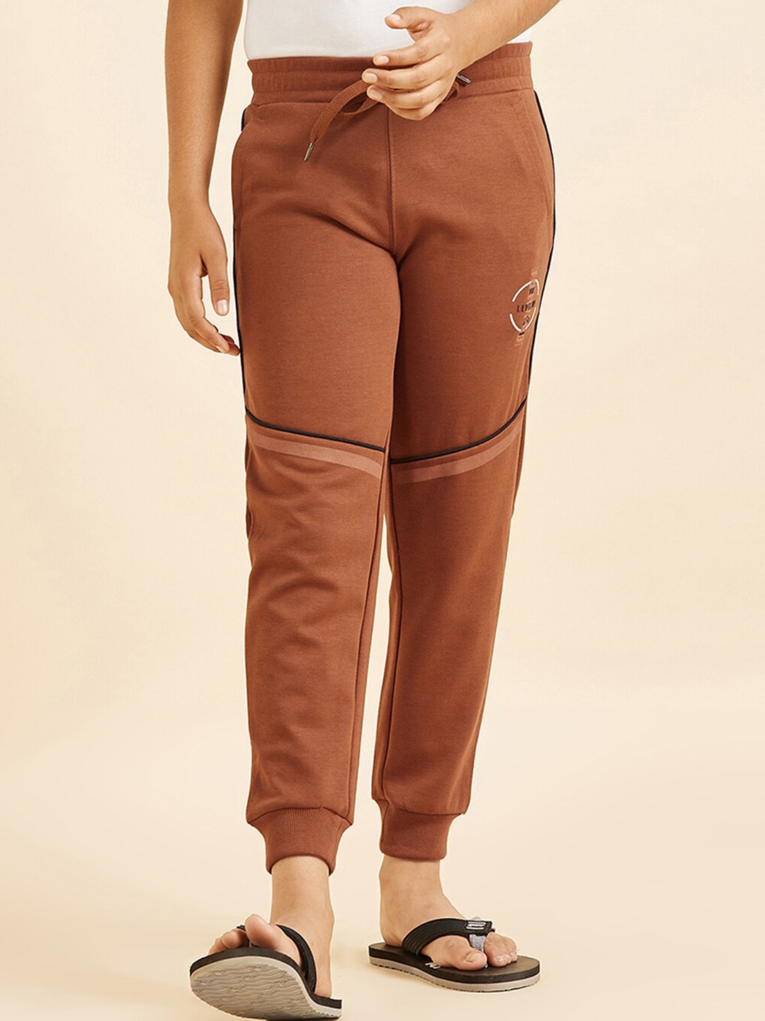 

Sweet Dreams Boys Mid-Rise Lounge Joggers, Brown