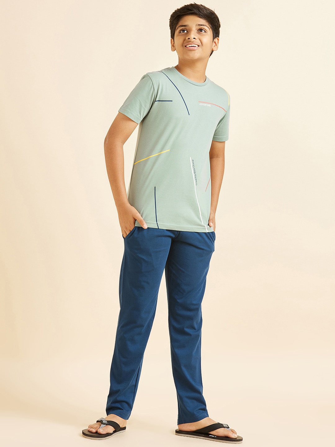 

Sweet Dreams Boys Green & Blue Geometric Printed Night Suit