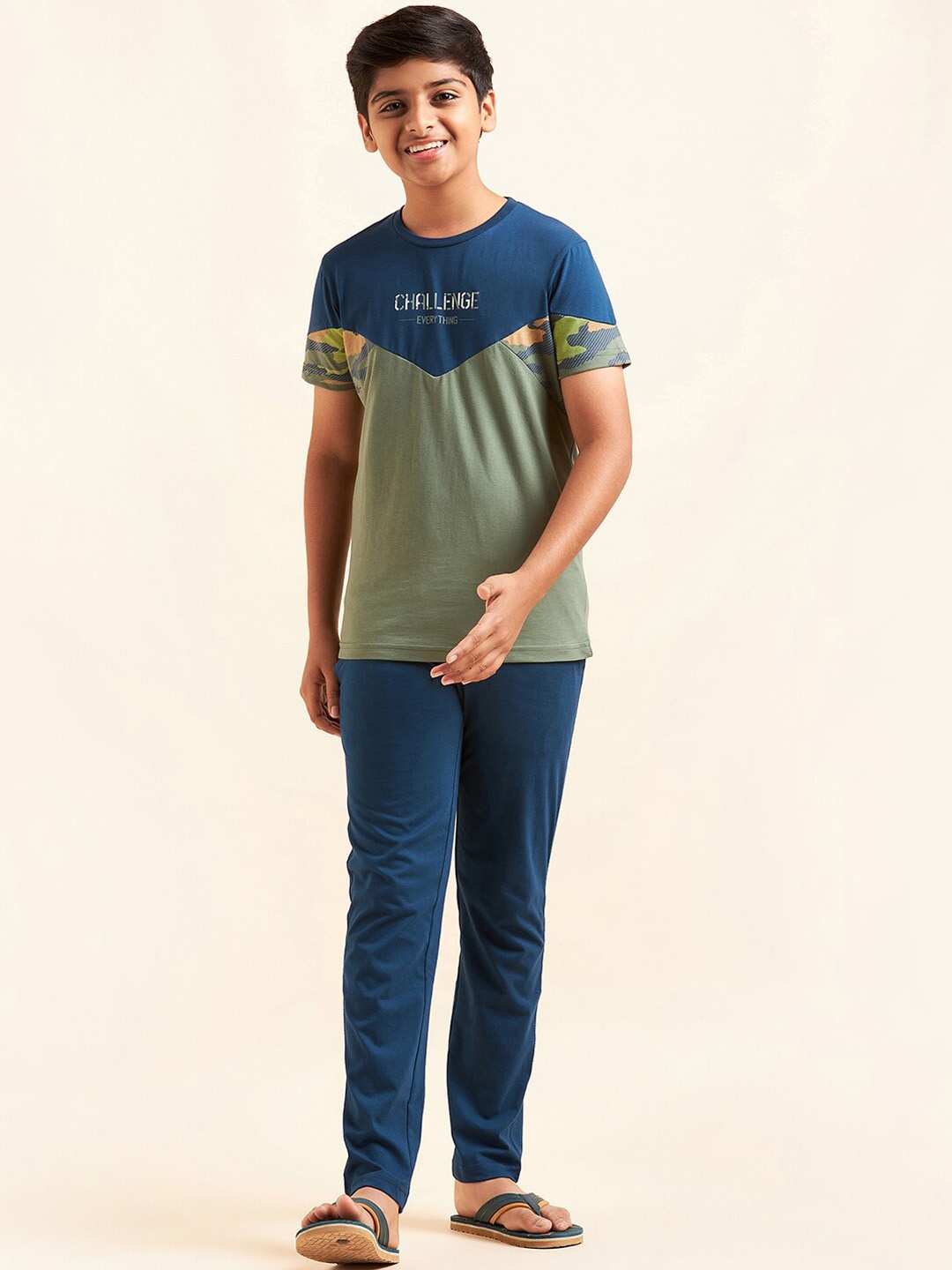 

Sweet Dreams Boys Green & Blue Printed Night suit