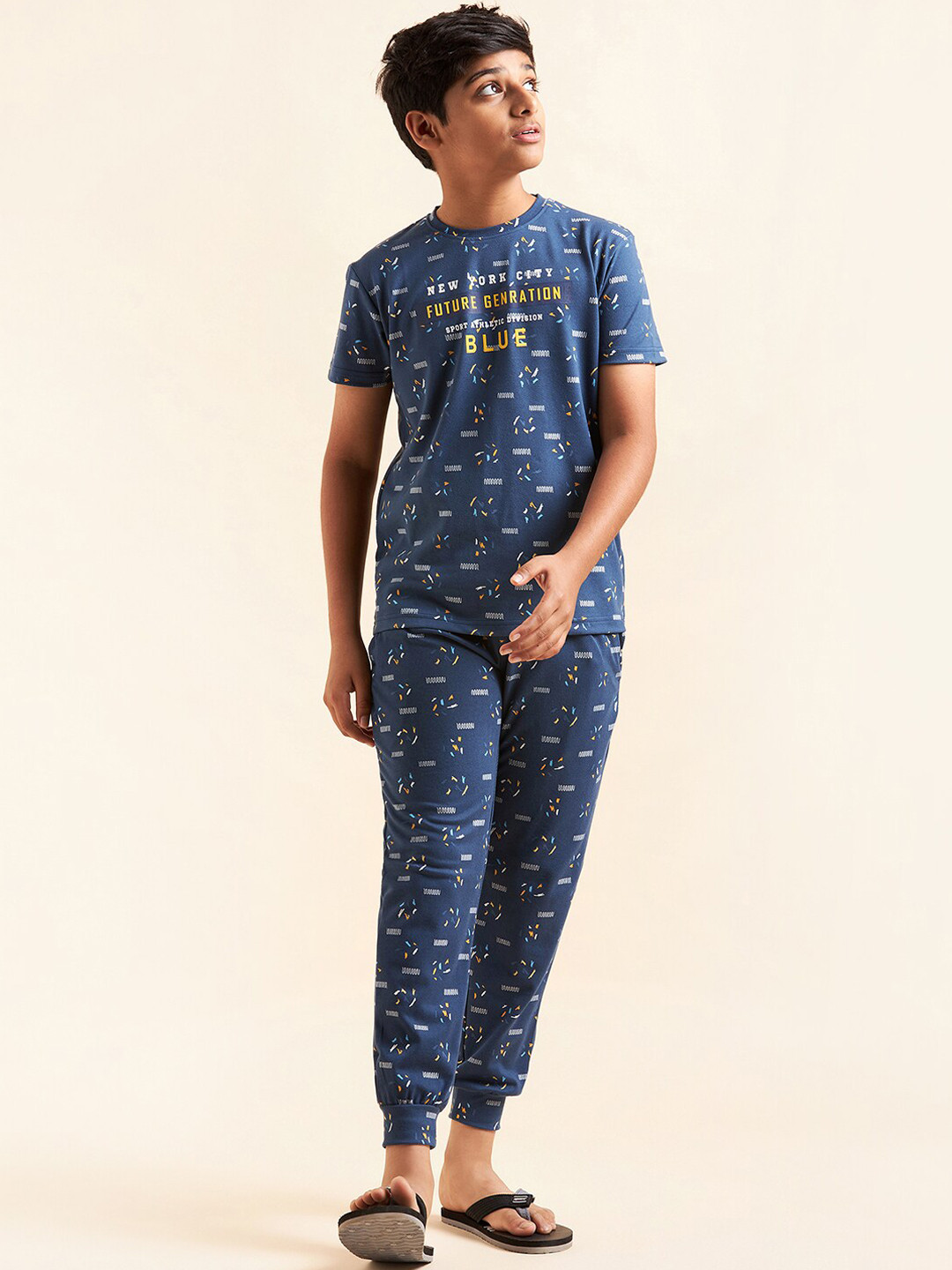 

Sweet Dreams Boys Navy Blue & White Printed Night suit