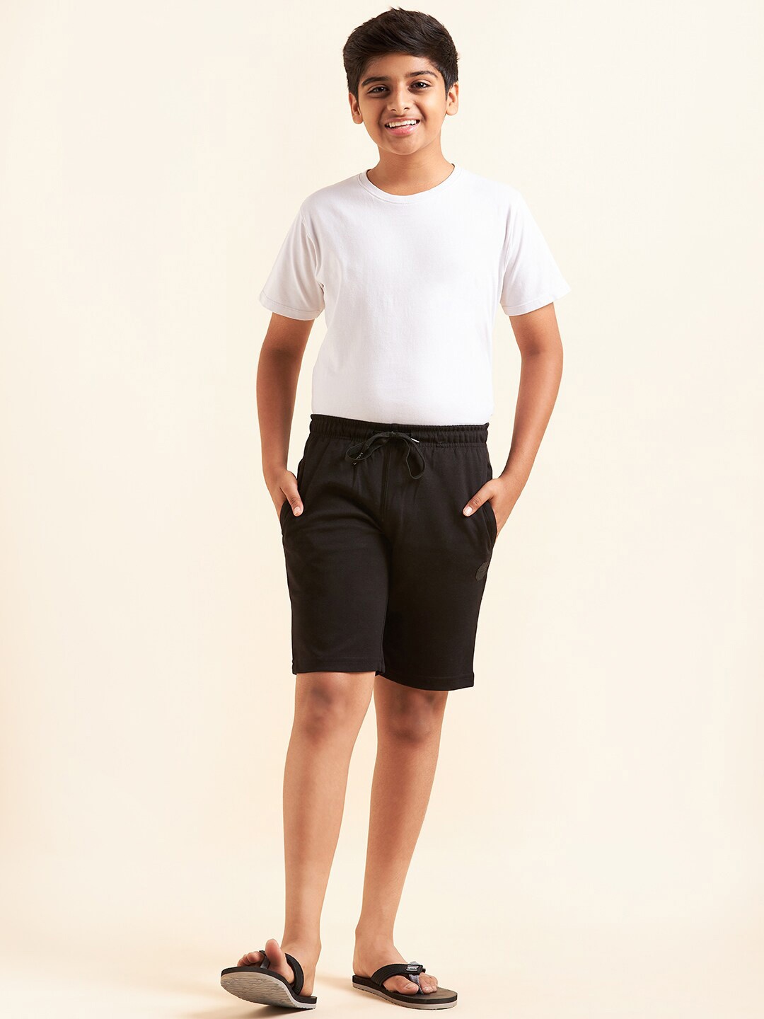 

Sweet Dreams Boys Solid Lounge Shorts, Black