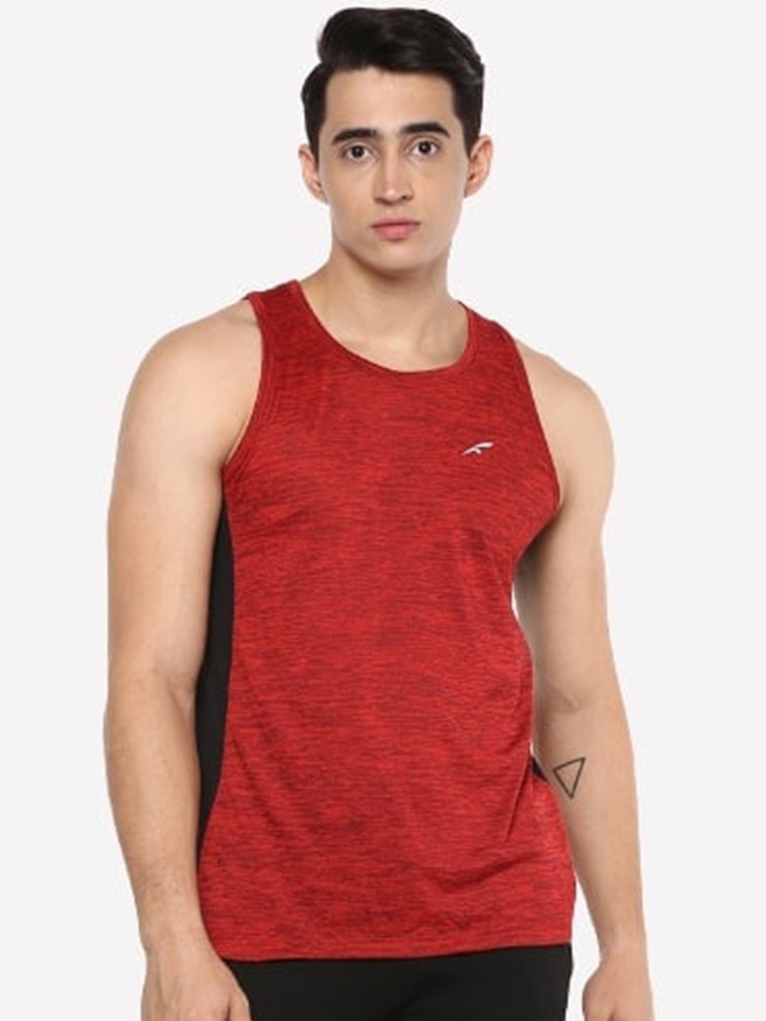 

FURO by Red Chief Men Red Pockets T-shirt