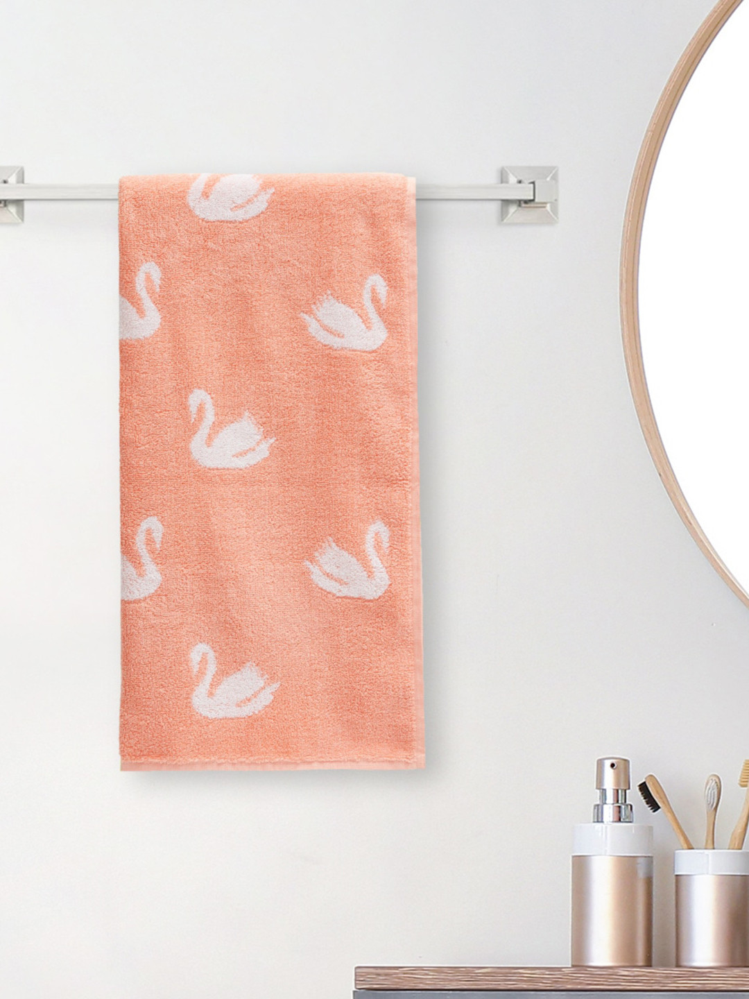 

Home Centre Slate Peach Coloured & White Printed Woven Cotton Bath Towel