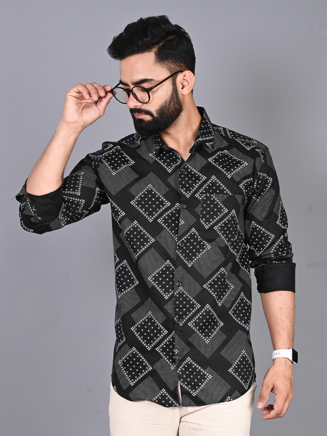 

FUBAR Slim Fit Geometric Printed Casual Shirt, Black