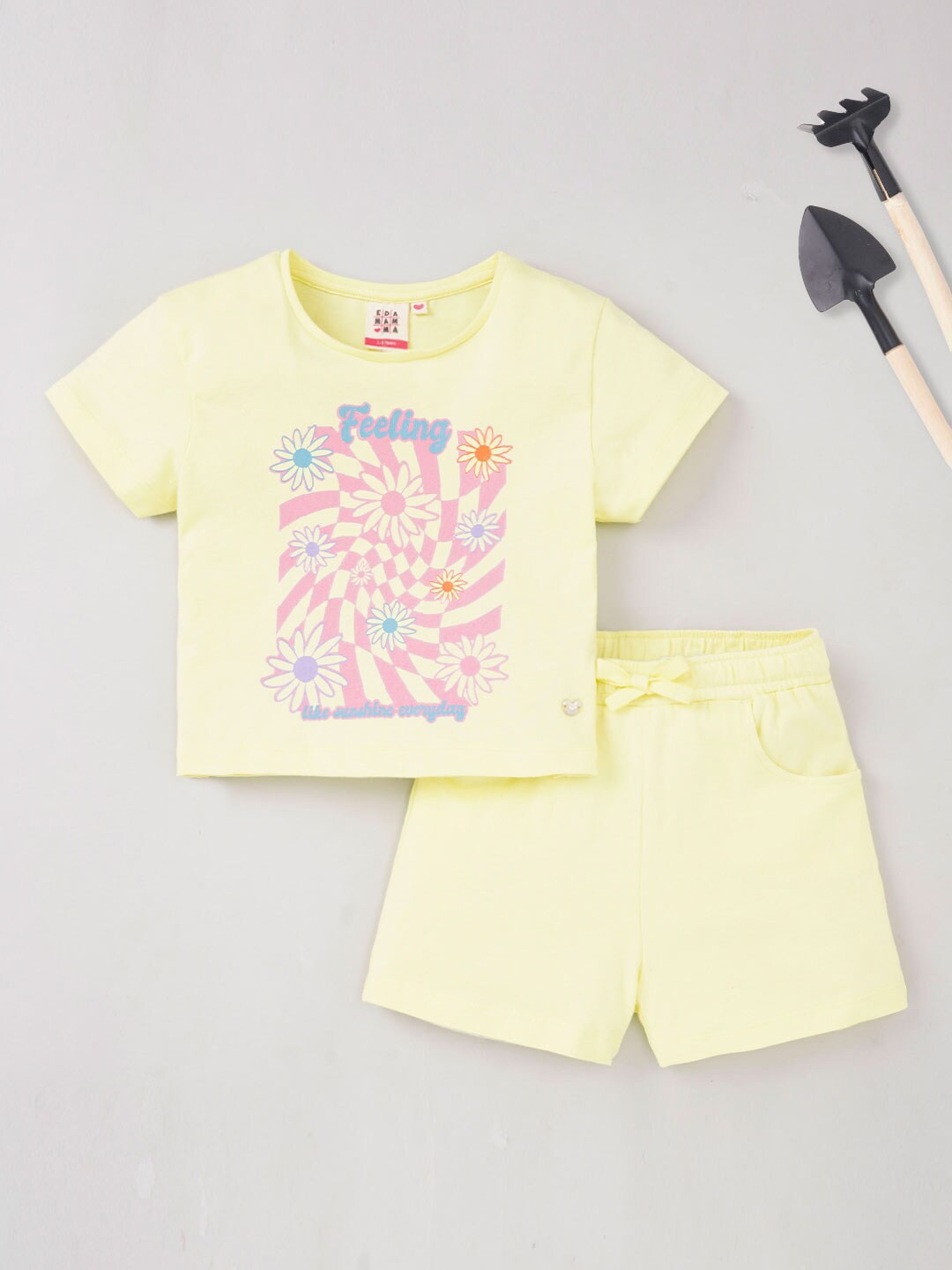 

Ed-a-Mamma Girls Printed Pure Cotton T-shirt with Shorts, Yellow