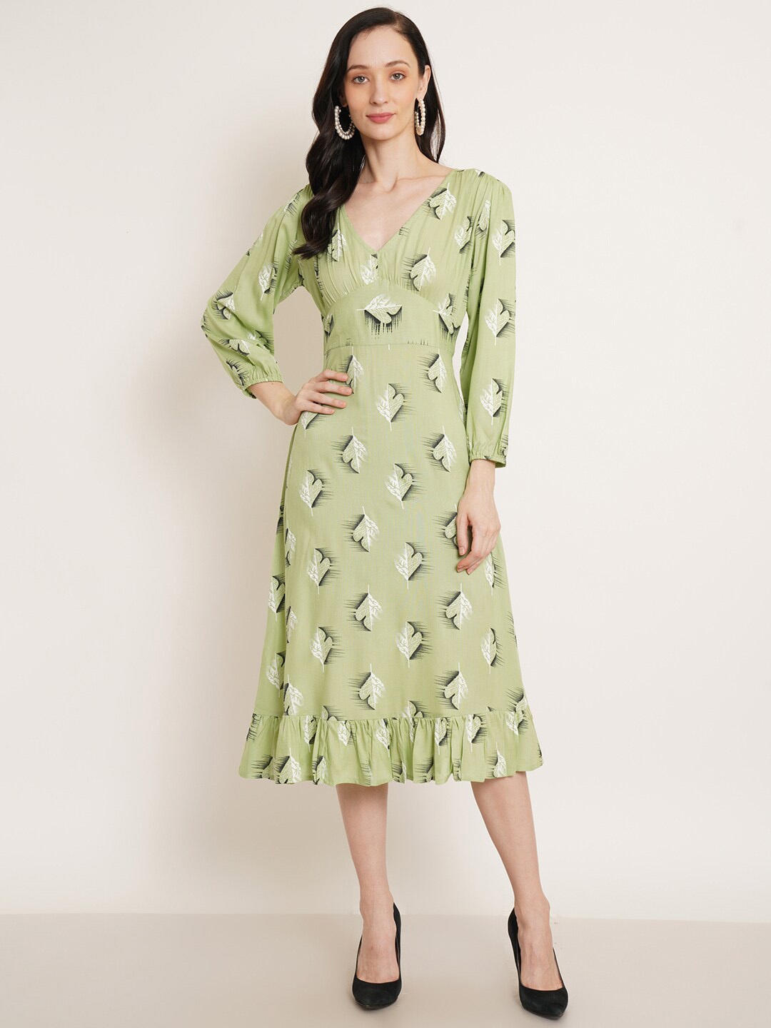 U&F Green Floral Printed A-Line Midi Dress