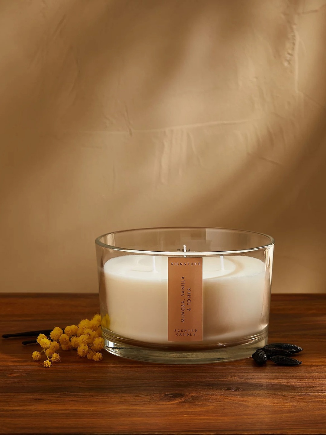 

Marks & Spencer White Scented Wax Candle Jar