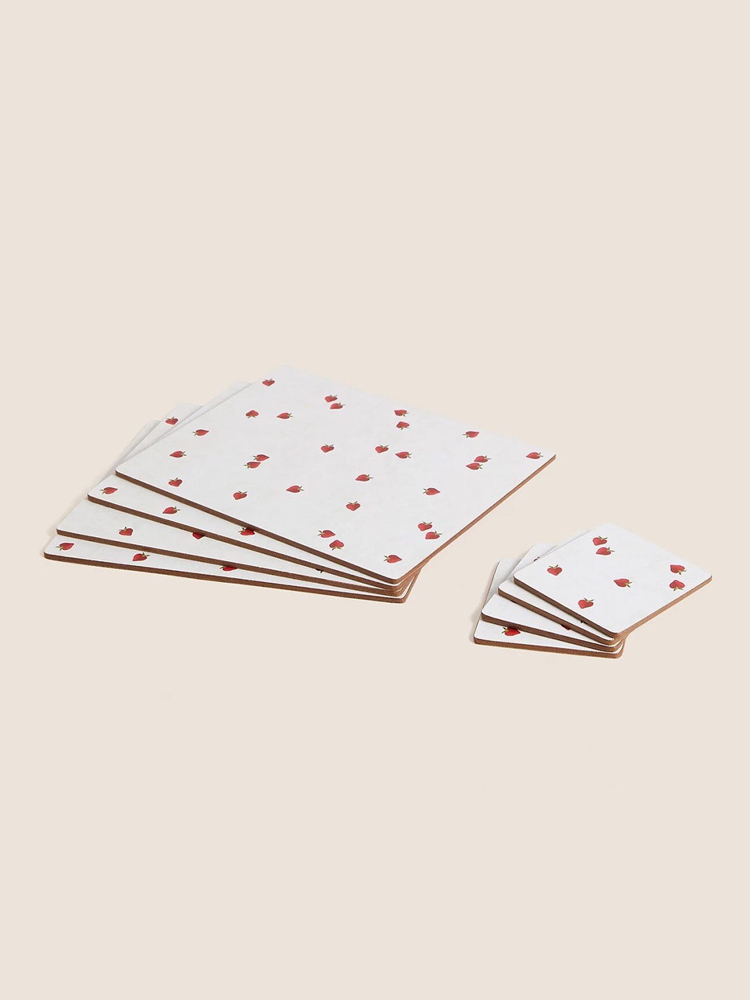 

Marks & Spencer 4 Pieces Rectangular Printed Coasters, White