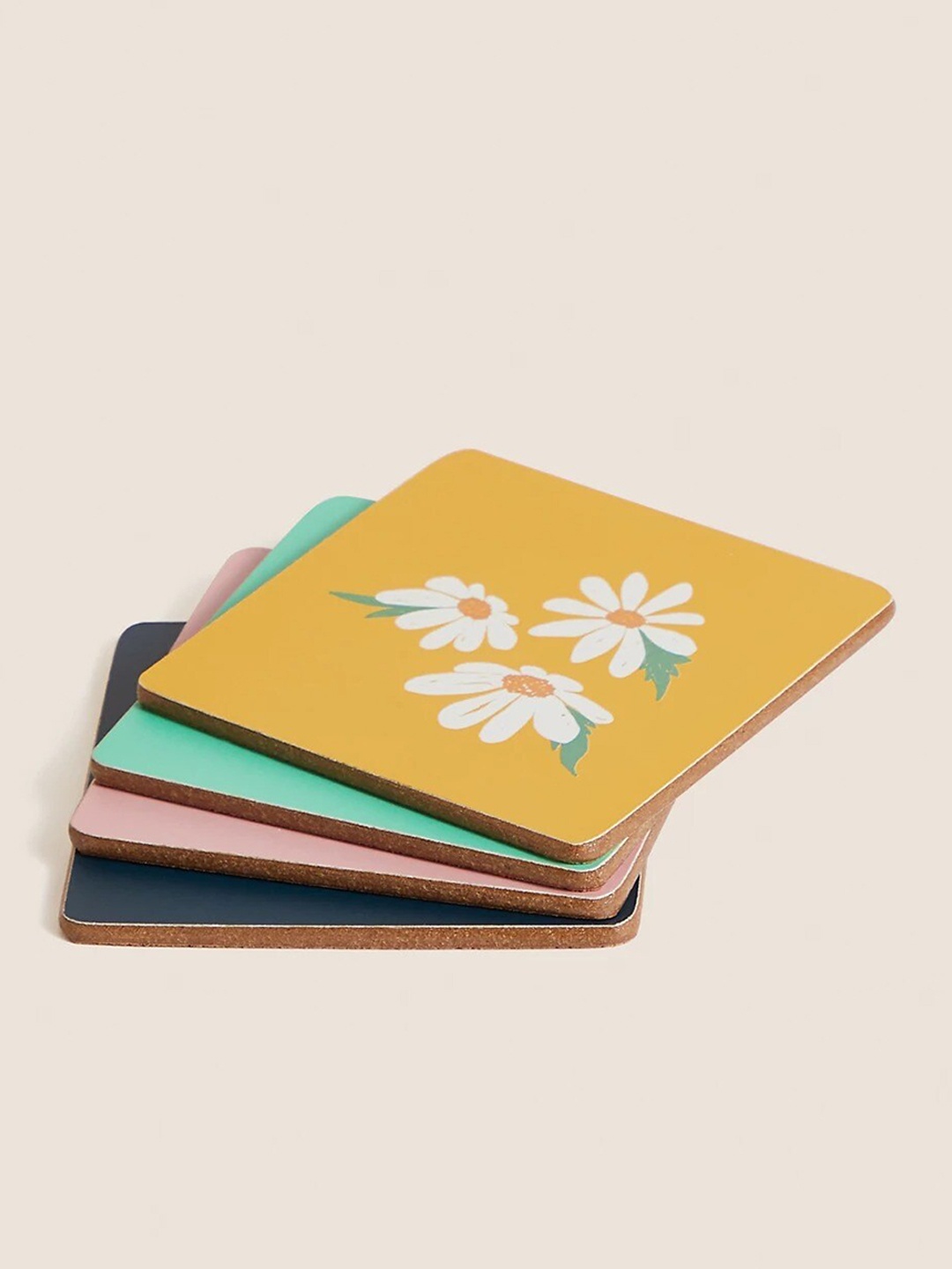 

Marks & Spencer Yellow & Green 4 Pieces Printed Wooden Coasters