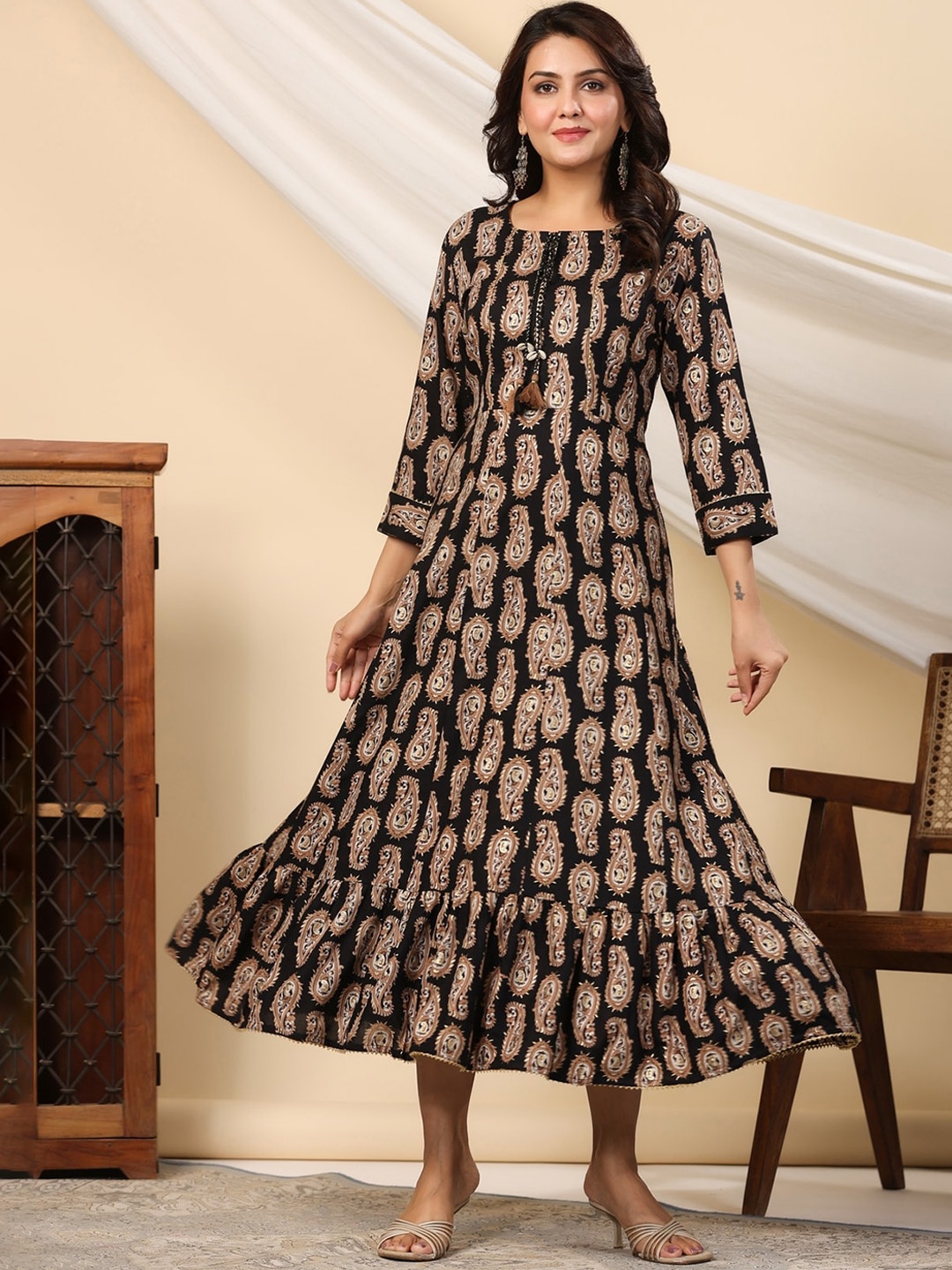 

EtnicaWear Ethnic Motifs Printed A-Line Flounce Ethnic Dress, Black