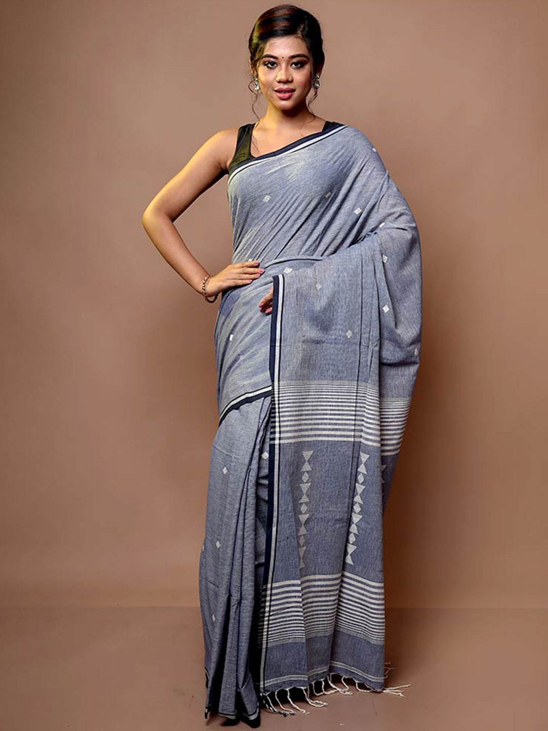 

AllSilks Geometric Woven Design Saree, Blue