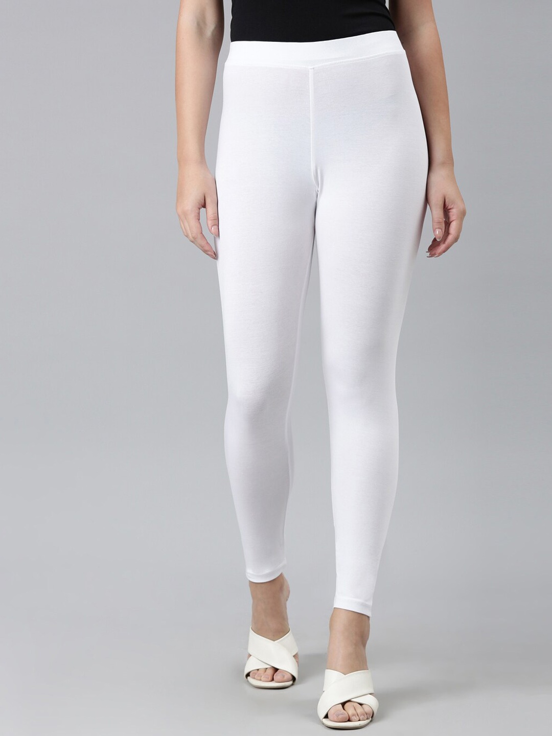 

Kryptic Women Ankle Length Leggings, White