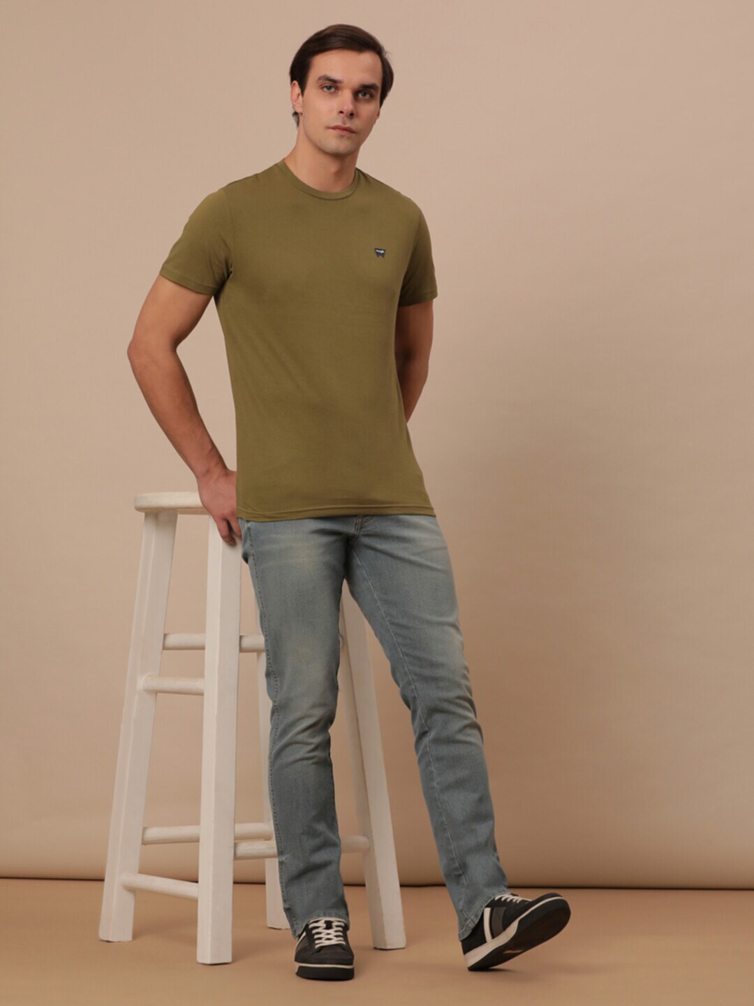 

Wrangler Round Neck Cotton T-Shirt, Green