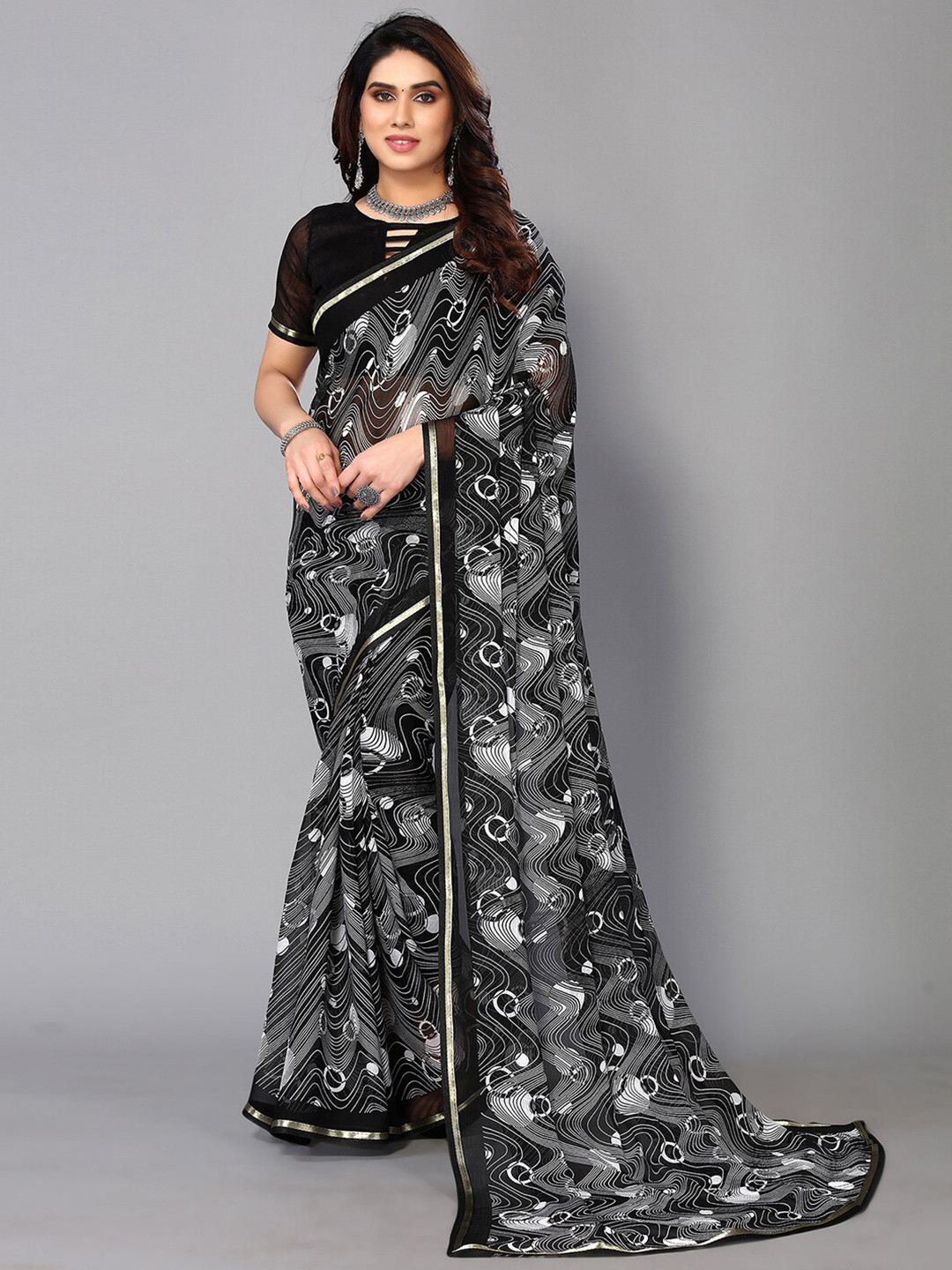 

SIRIL Abstract Printed Zari Saree, Black