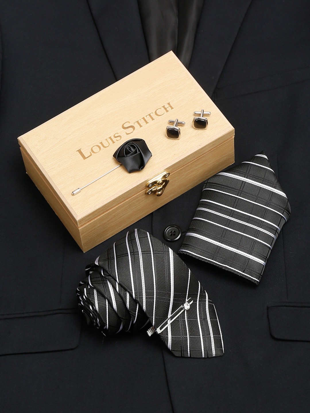 

LOUIS STITCH Men's Checkered Black and White Italian Silk Necktie Accessory Gift Set