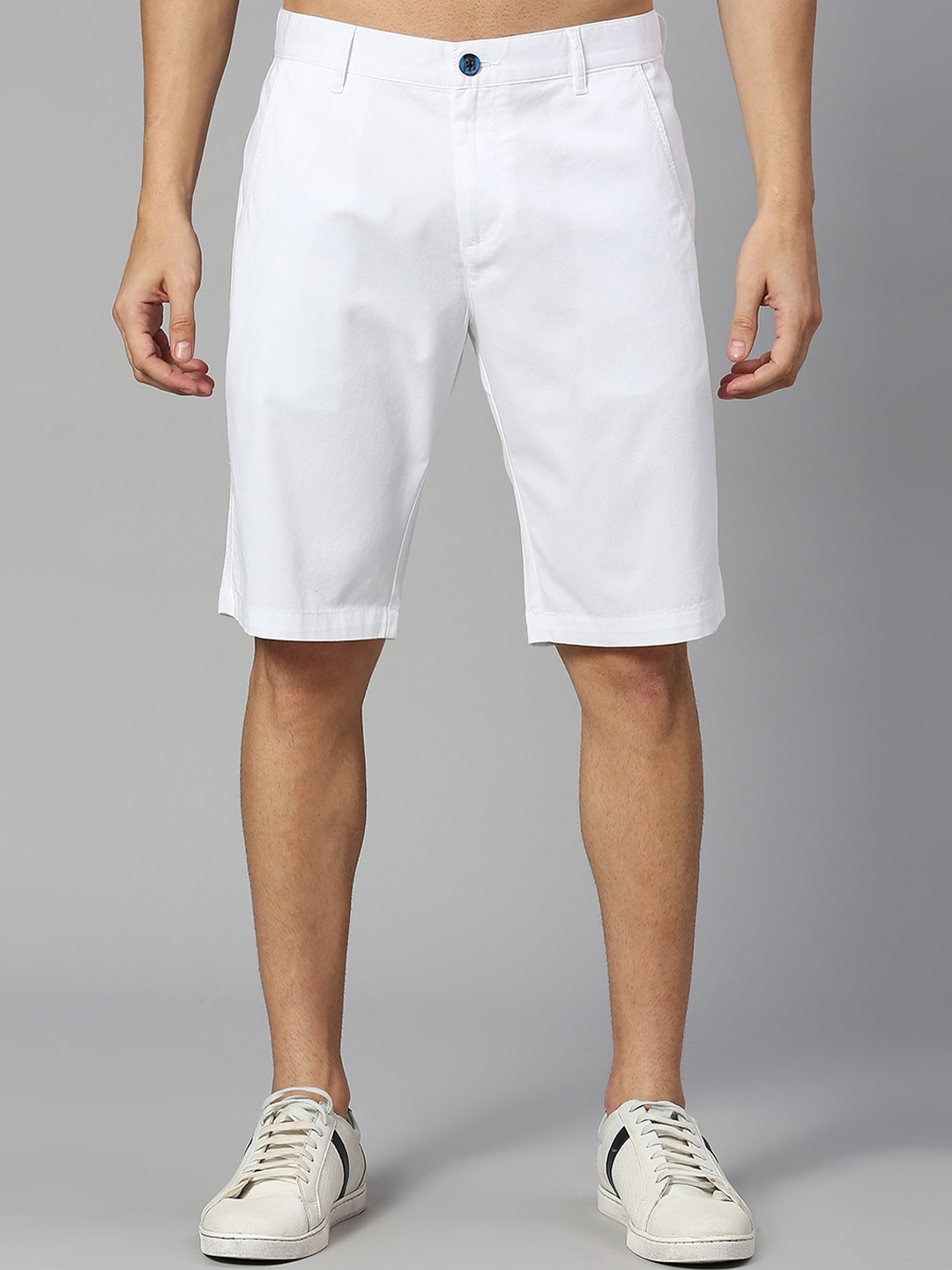 

Thomas Scott Men Mid Rise Pure Cotton Slim Fit Chino Shorts, White