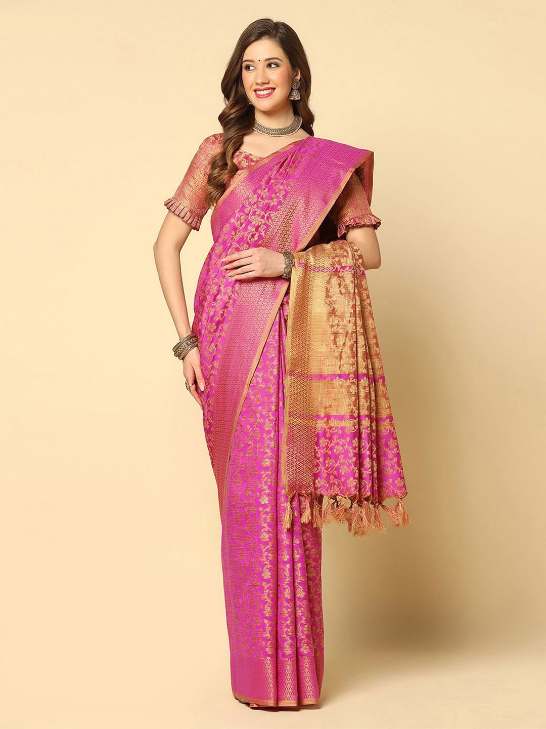 

Satrani Pink & Gold-Toned Floral Woven Design Zari Silk Cotton Banarasi Saree