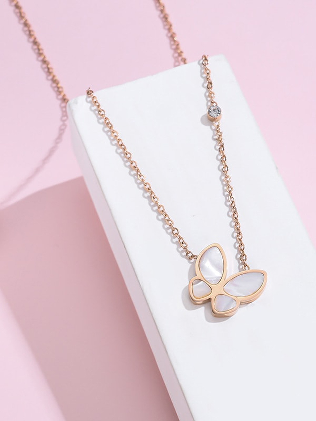 

MYKI Rose Gold-Plated Artificial Stones Studded Butterfly Pendant With Chain