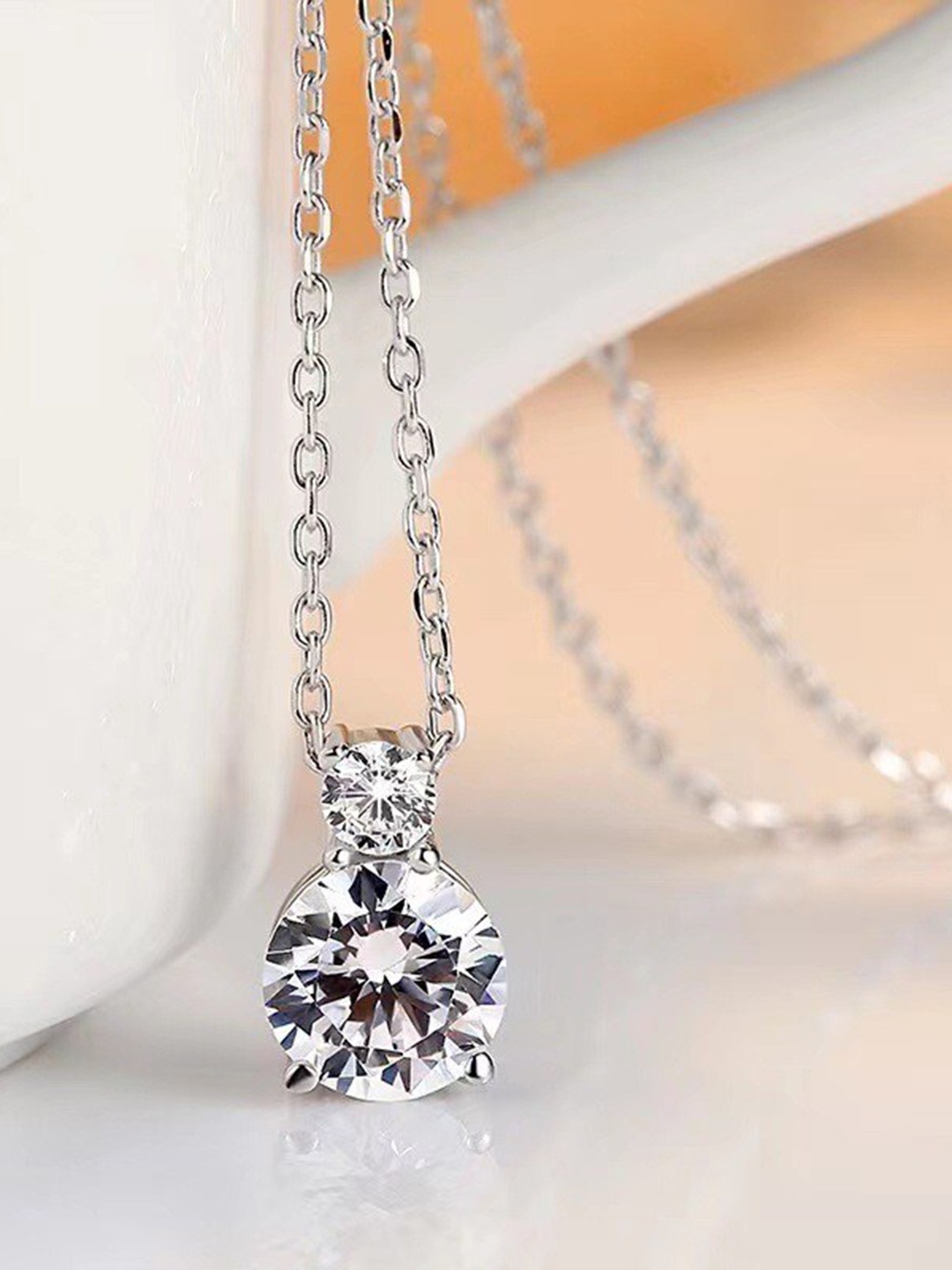 

MYKI Silver-Plated Cubic Zirconia Studded Round Pendant