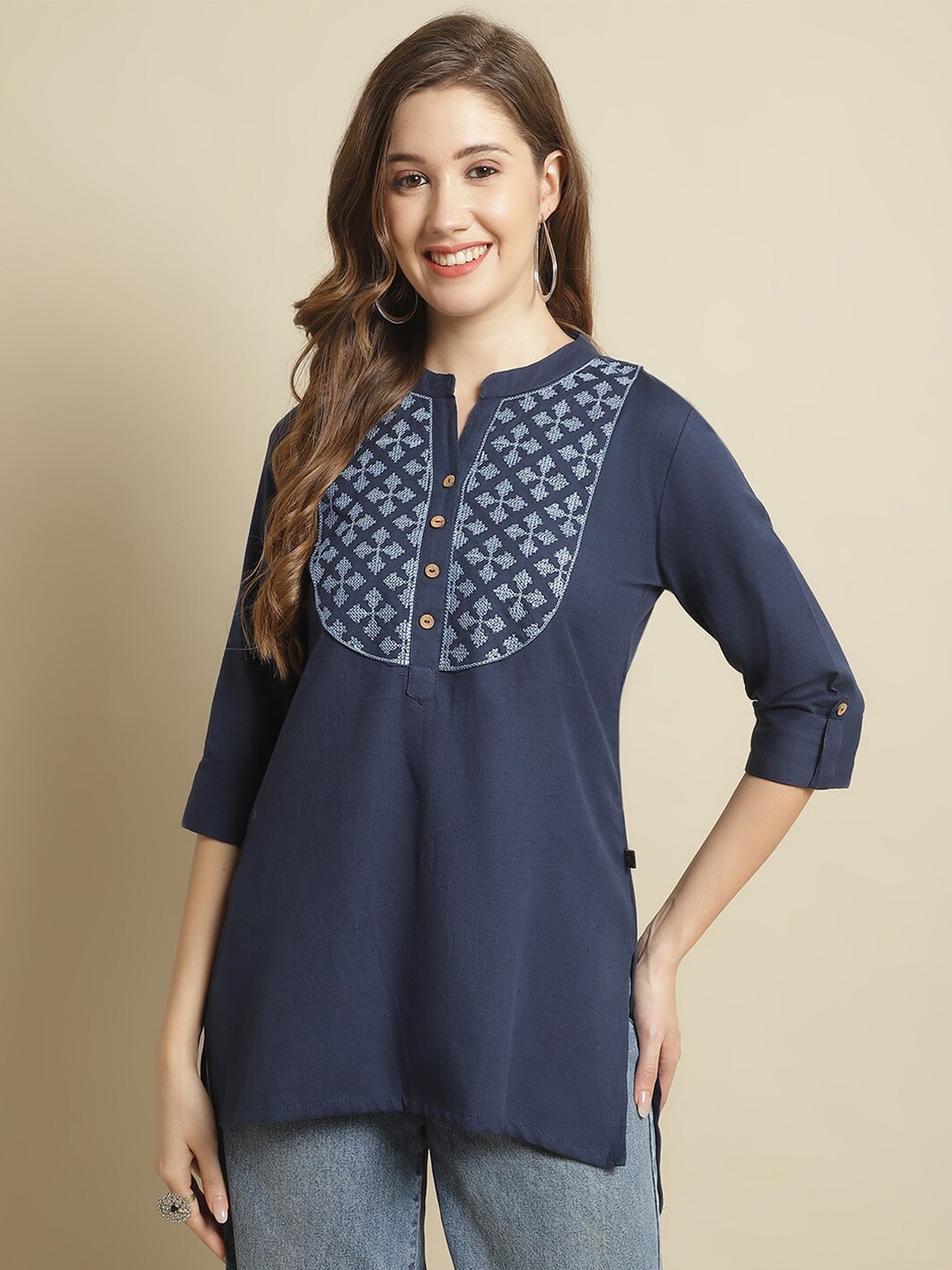 

Pistaa Ethnic Motifs Embroidered Mandarin Collar Kurti, Navy blue